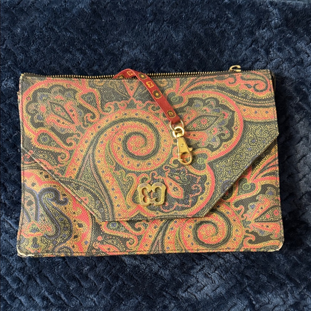 Source Unknown Paisley Clutch in Red and Black